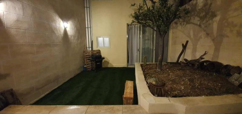 Bed and Breakfast Dhara House Malta Paola Esterno foto