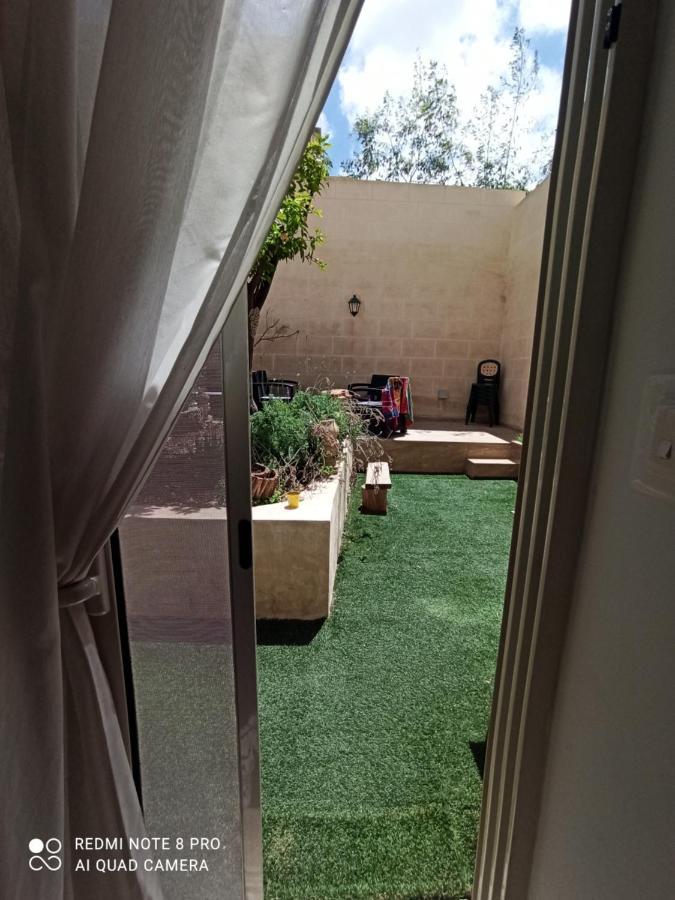 Bed and Breakfast Dhara House Malta Paola Esterno foto